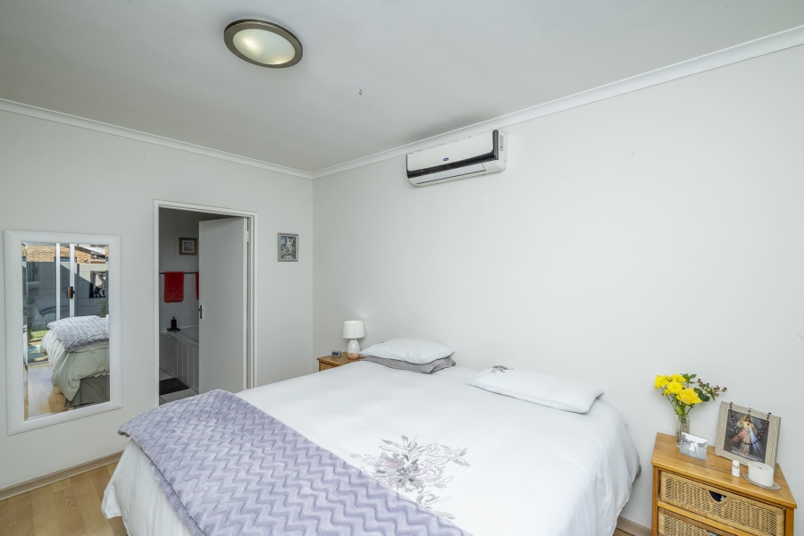 3 Bedroom Property for Sale in Protea Heights Western Cape